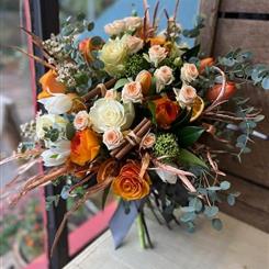 Christmas Flowers - Lovely Bouquet of Seville