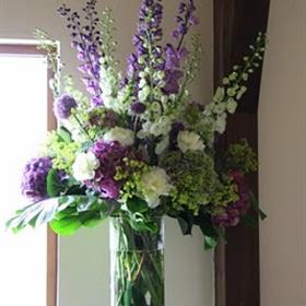 fwthumbpurple-AND-white-flower-vase.jpg